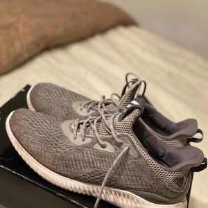 Adidas Alphabounce